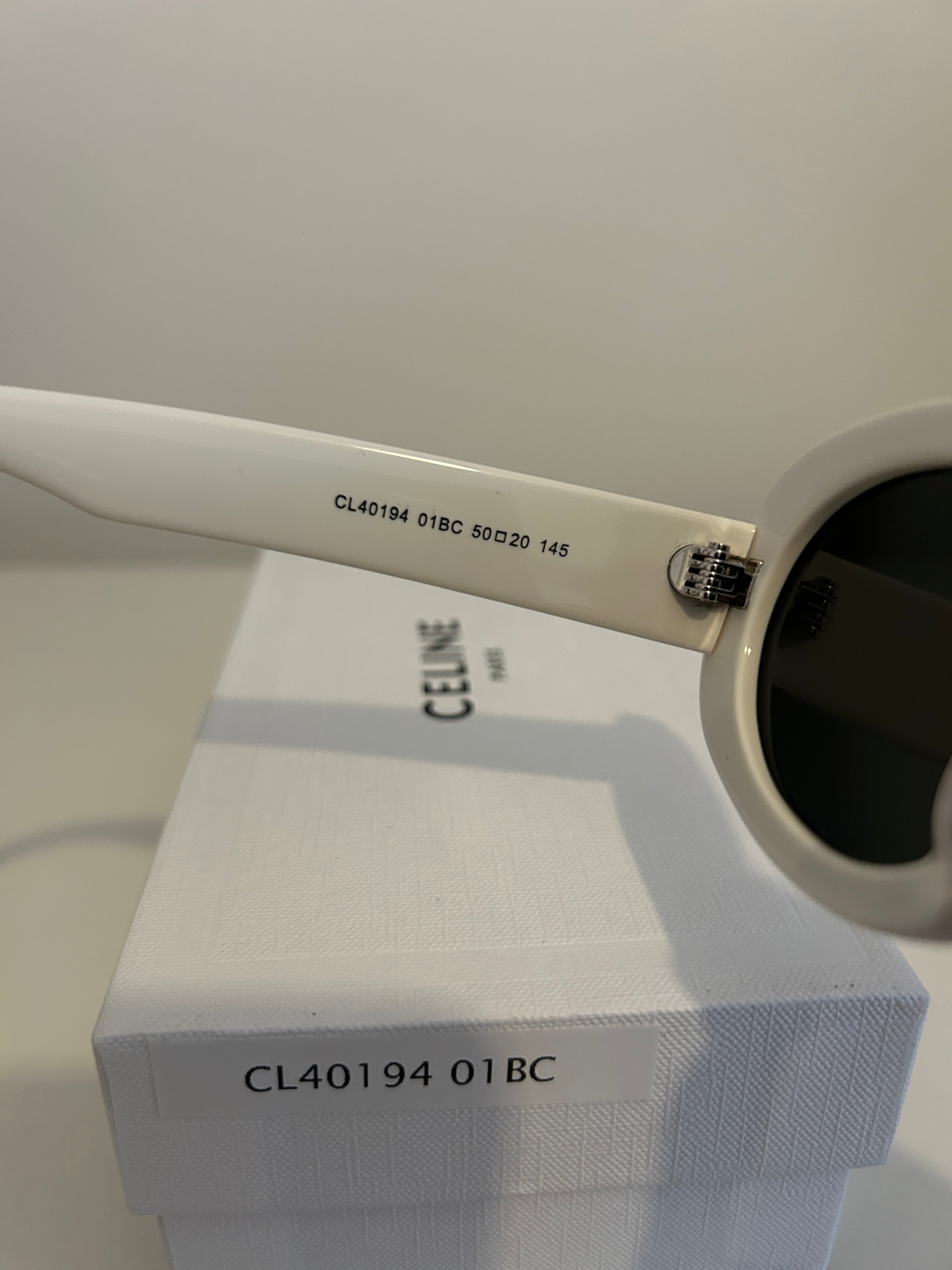 CELINE Triomphe Sunglasses CL40194U