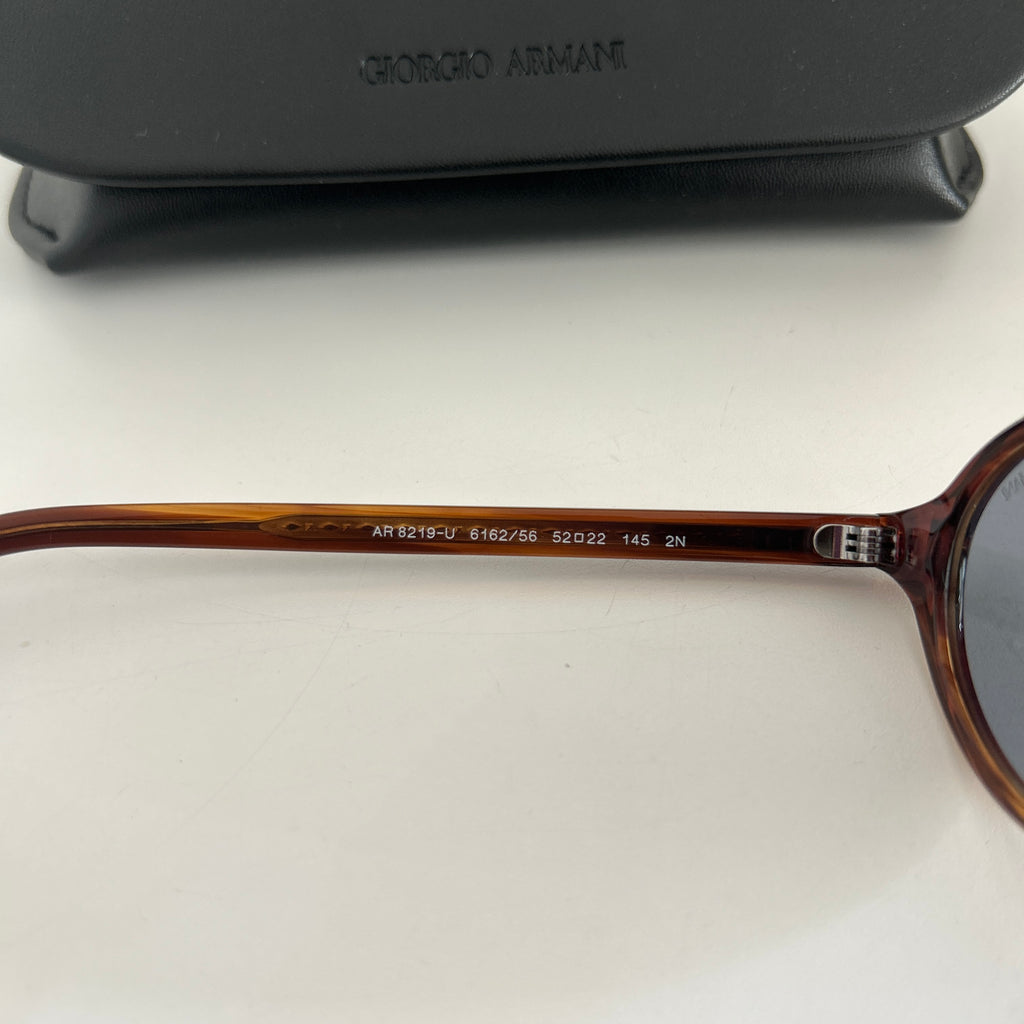 Giorgio Armani AR8219U