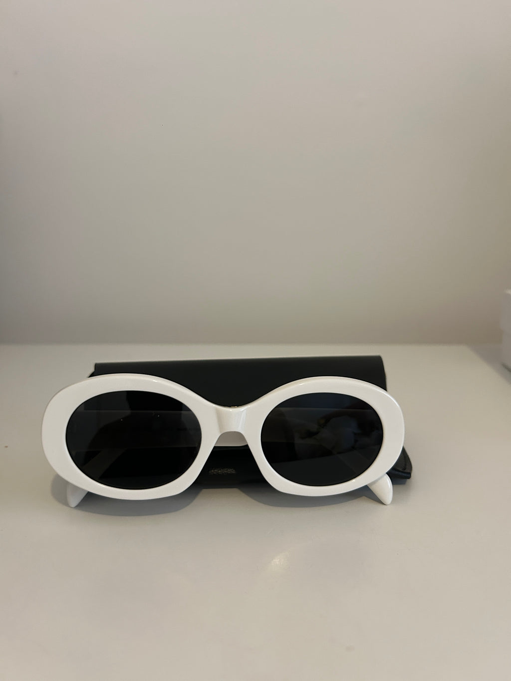 CELINE Triomphe Sunglasses CL40194U