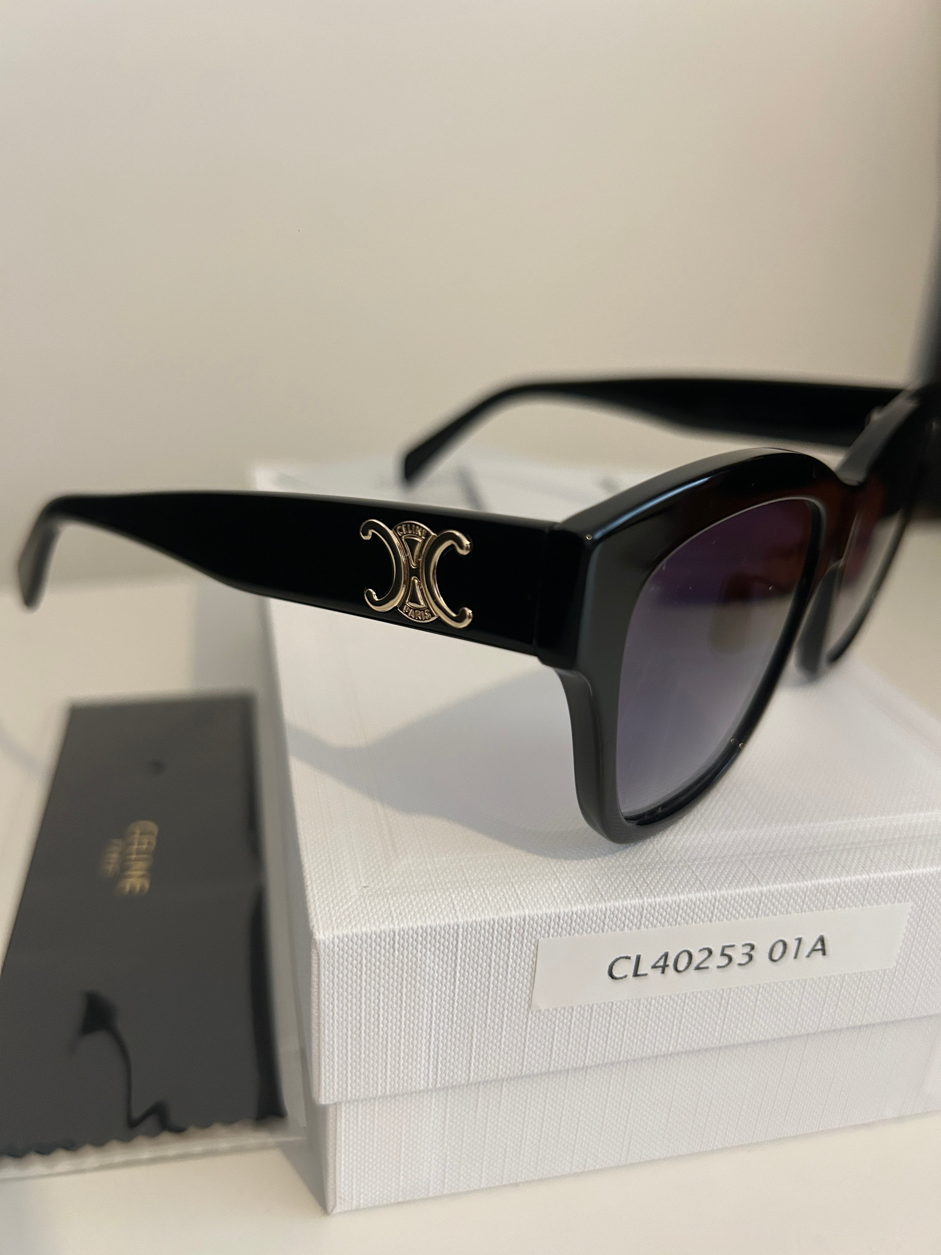 CELINE CL40253 01A Black Square Sunglasses