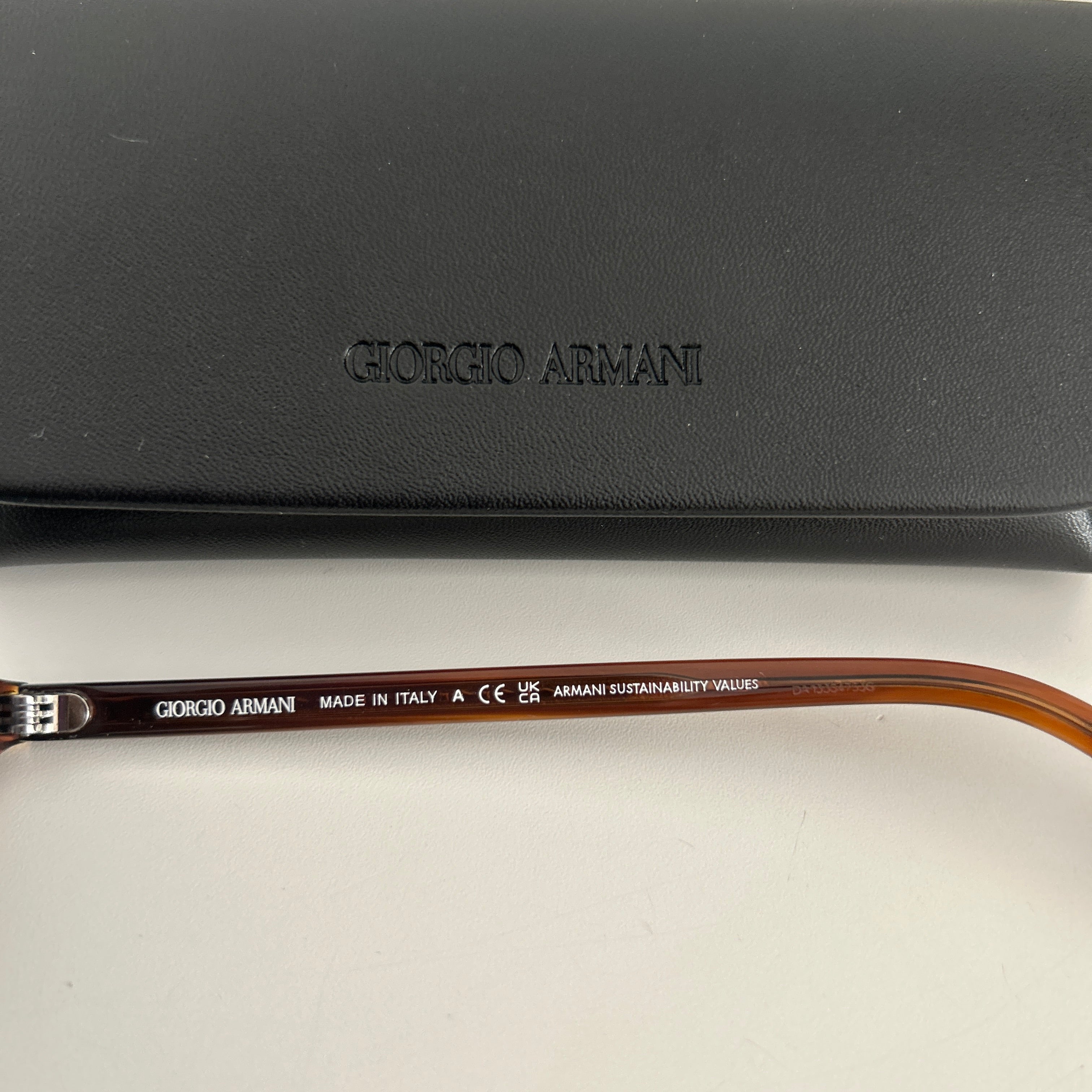 Giorgio Armani AR8219U