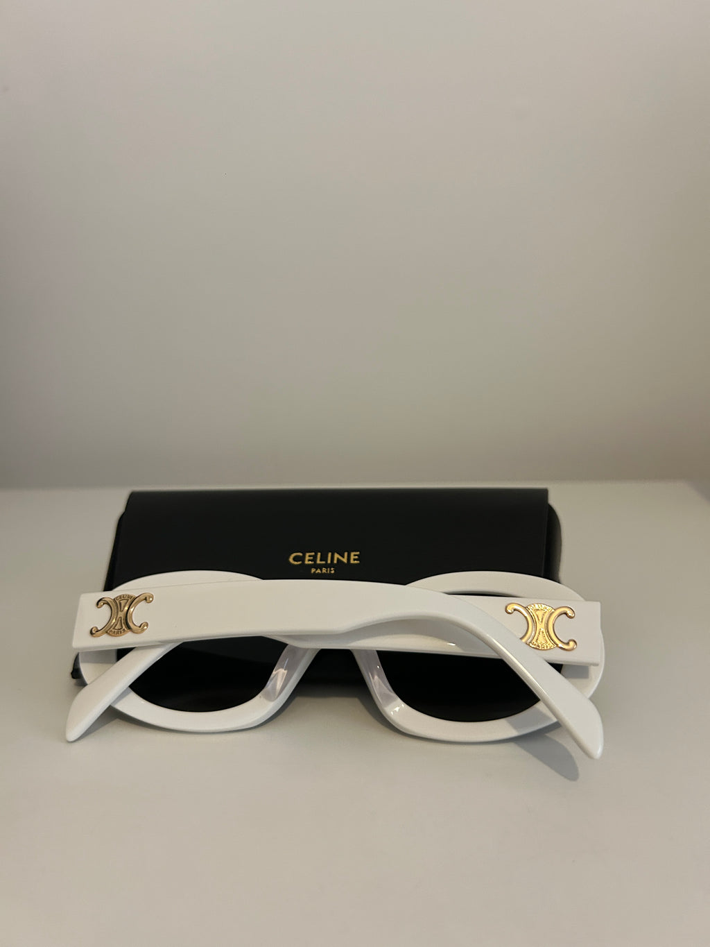 CELINE Triomphe Sunglasses CL40194U